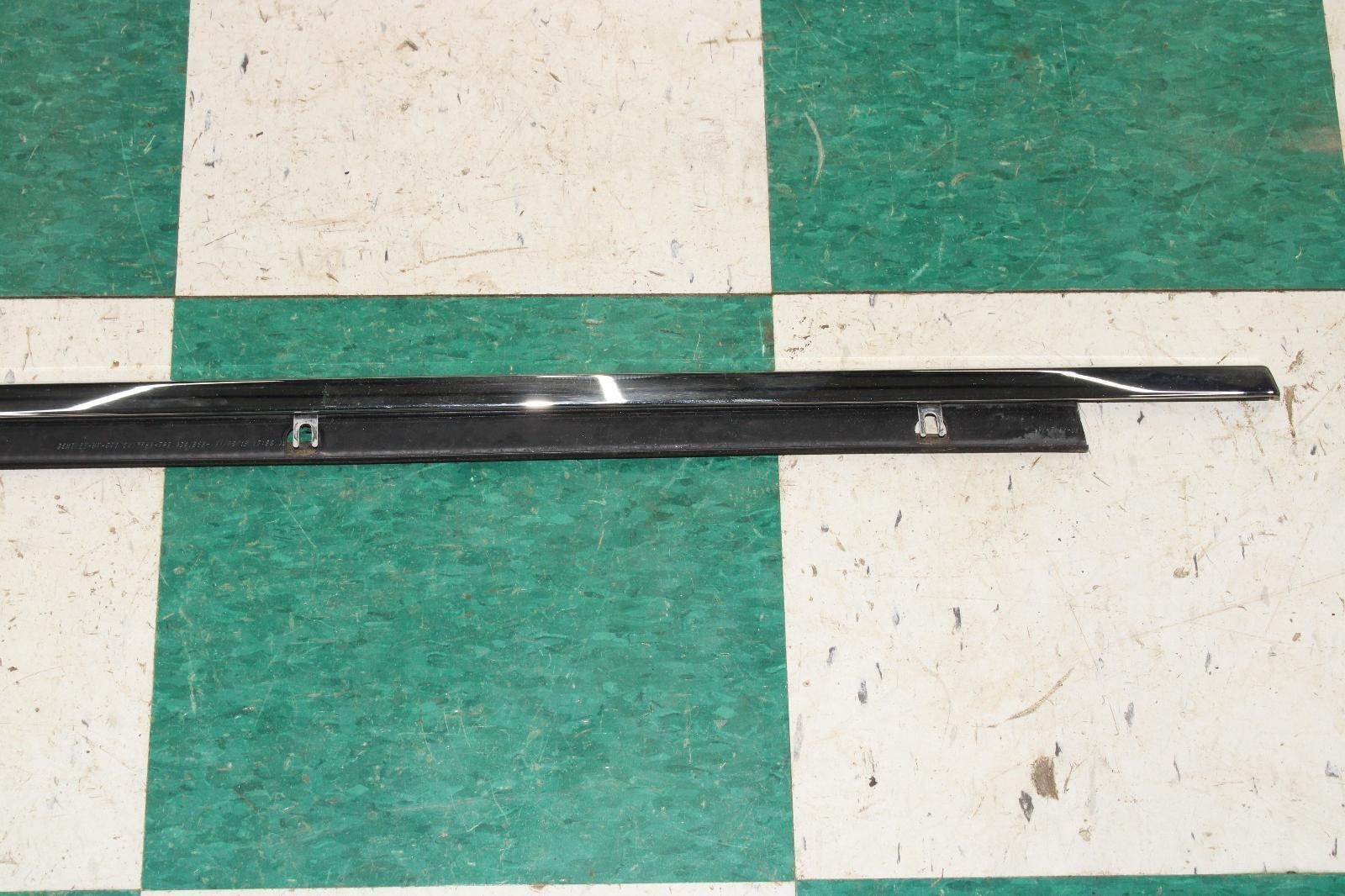 13-17 Continental Sedan Chrome Rear Passenger Side Right RH RR Door Molding Trim