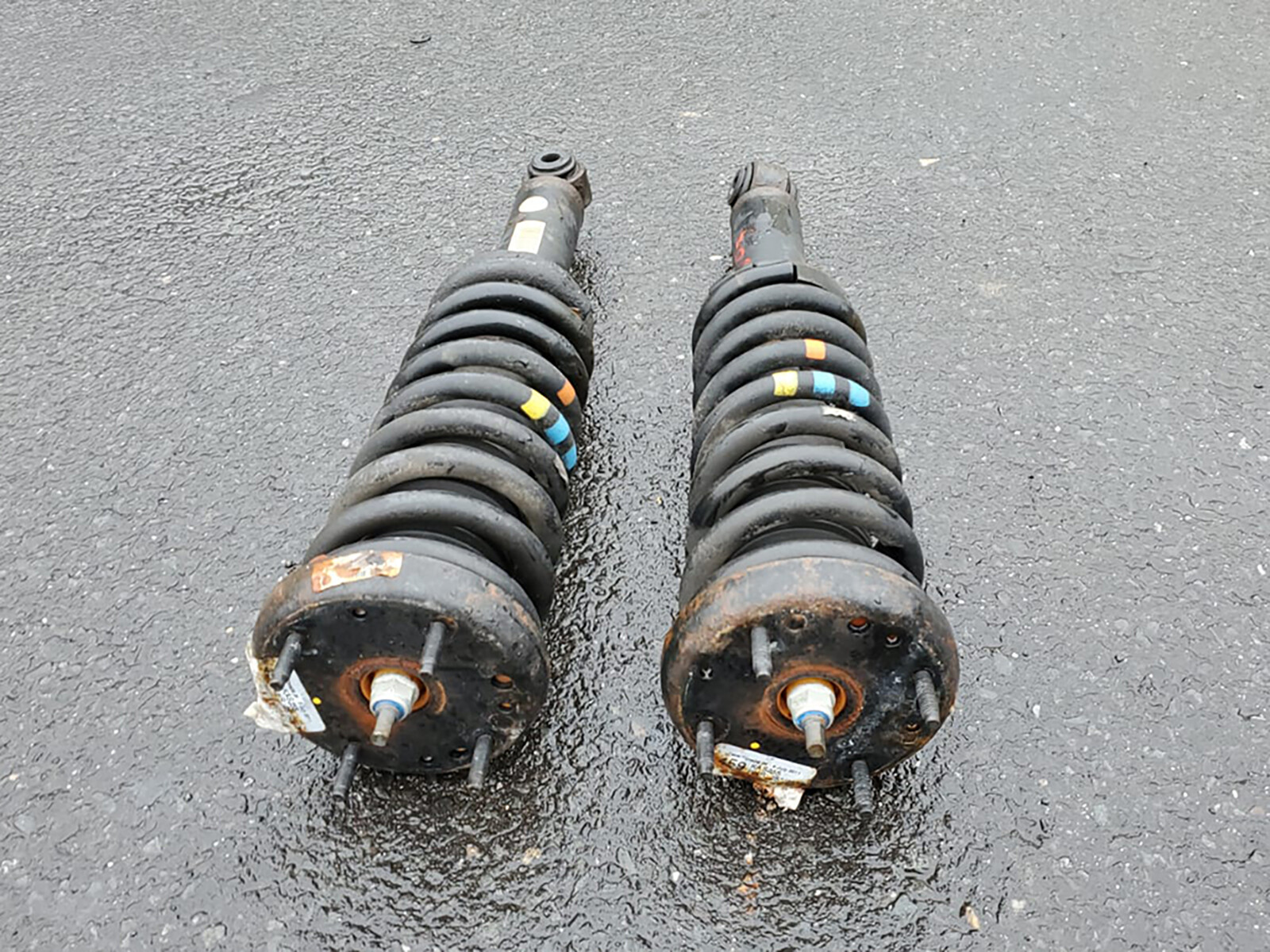 2010 2012 Jaguar Xf Suspension Shock Absorber Rear Left Right Set Of