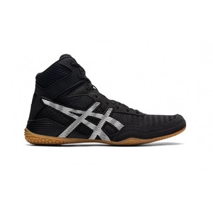 asics combat asics combat