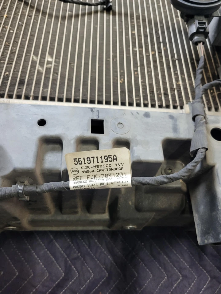 Volkswagen Passat 2020 motor radiador y condensador y ventilador usado OEM 14-20 Foto 2 de 4
