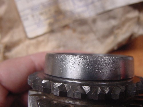 NOS British Leyland 3rd Gear Triumph Spitfire 4 Synchro 3 rail Gearbox - Picture 3 of 4