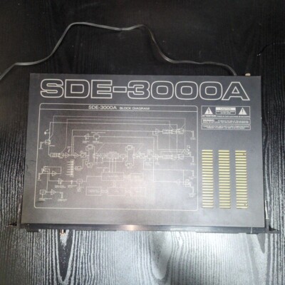 Roland SDE-3000A Digital Delay Echo Effect Processor Rack Good GP