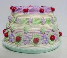 Petunia's Pudding 5" Tall The Wizarding Trunk Harry Potter