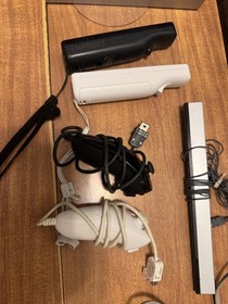 Nintendo Wii video game system console w/ sensor bar, stand, controllers, cables