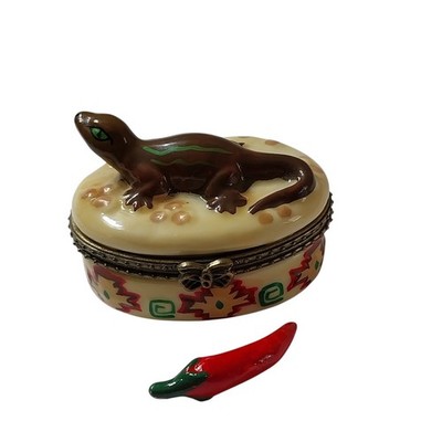 Ceramic Hinged Gecko Lizard on Lid Trinket Box w/ Hot Pepper Inside Southwestern