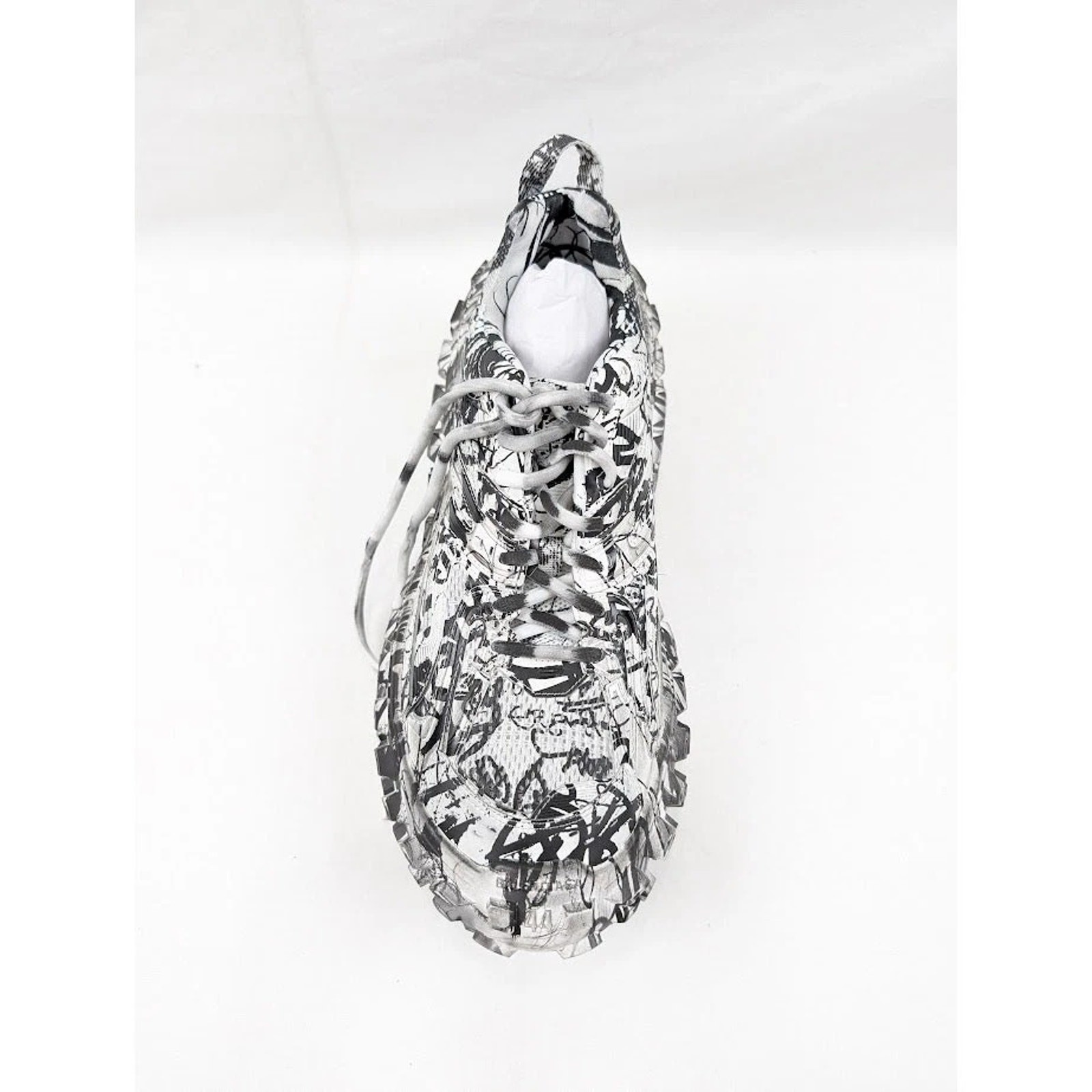 Balenciaga Q:2 / Bouncer Extreme Graffiti Print in White/Black BNWB 44 image 6