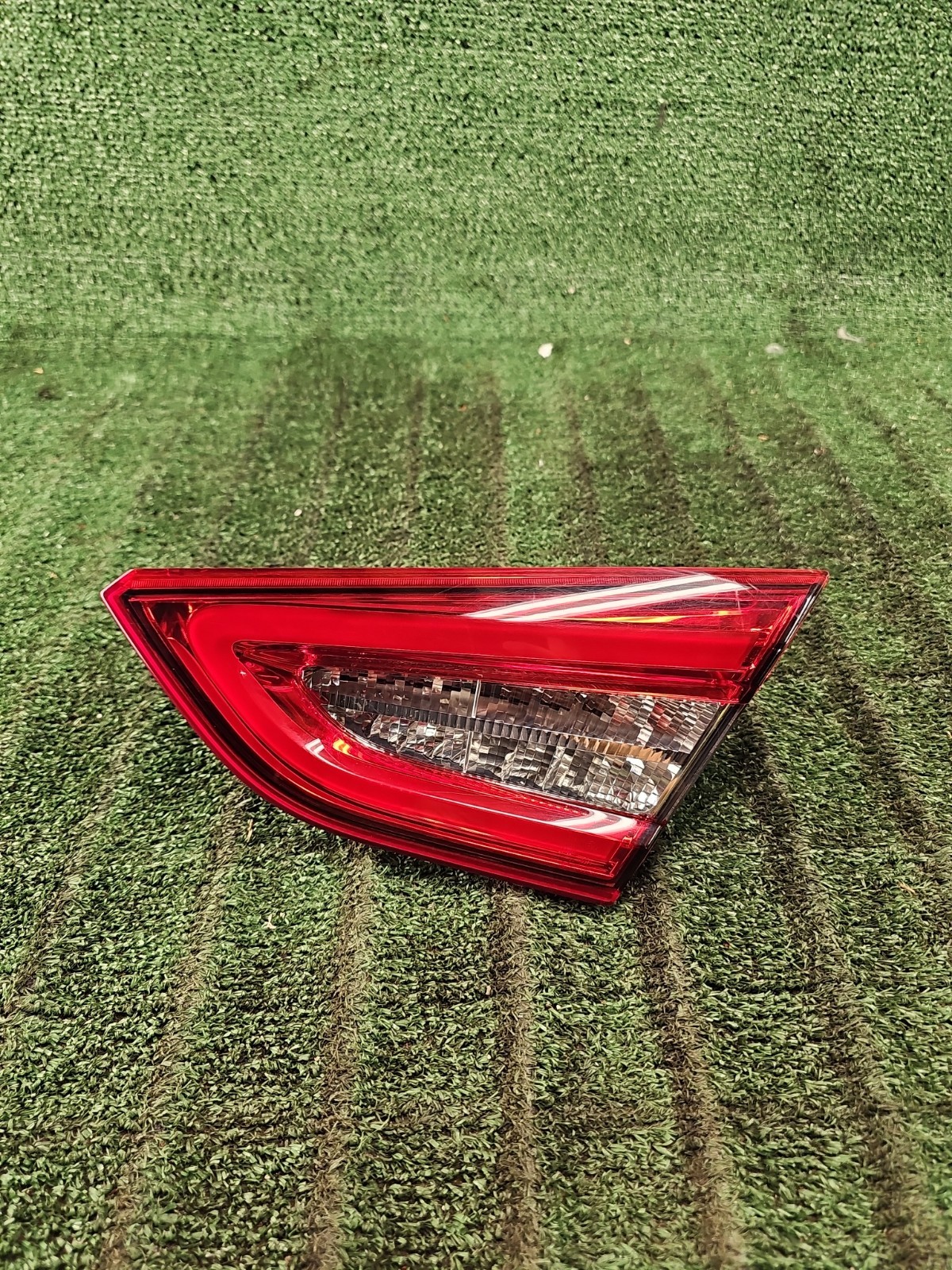 Maserati Quattroporte 2014-2017 Rear Right Inner Tail light
