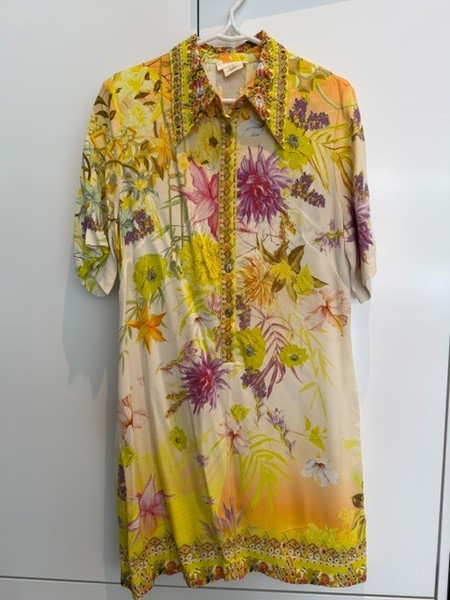 CAMILLA SHORT SLEEVE HALF BUTTON FRONT SHIRT DRESS SIZE S AUTHENTIC AS NEW