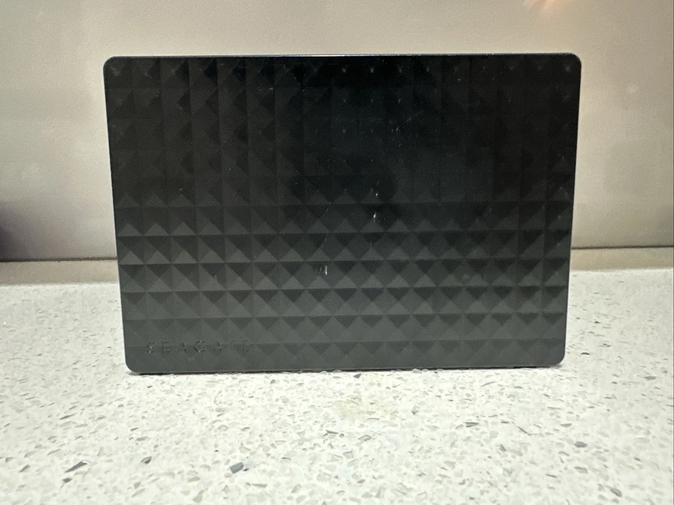 Seagate SRDONF2, 4TB, USB 3.0 Backup Plus ExpansionDesktop Drive, PN:1TFAP3-500 - Image 2 of 4