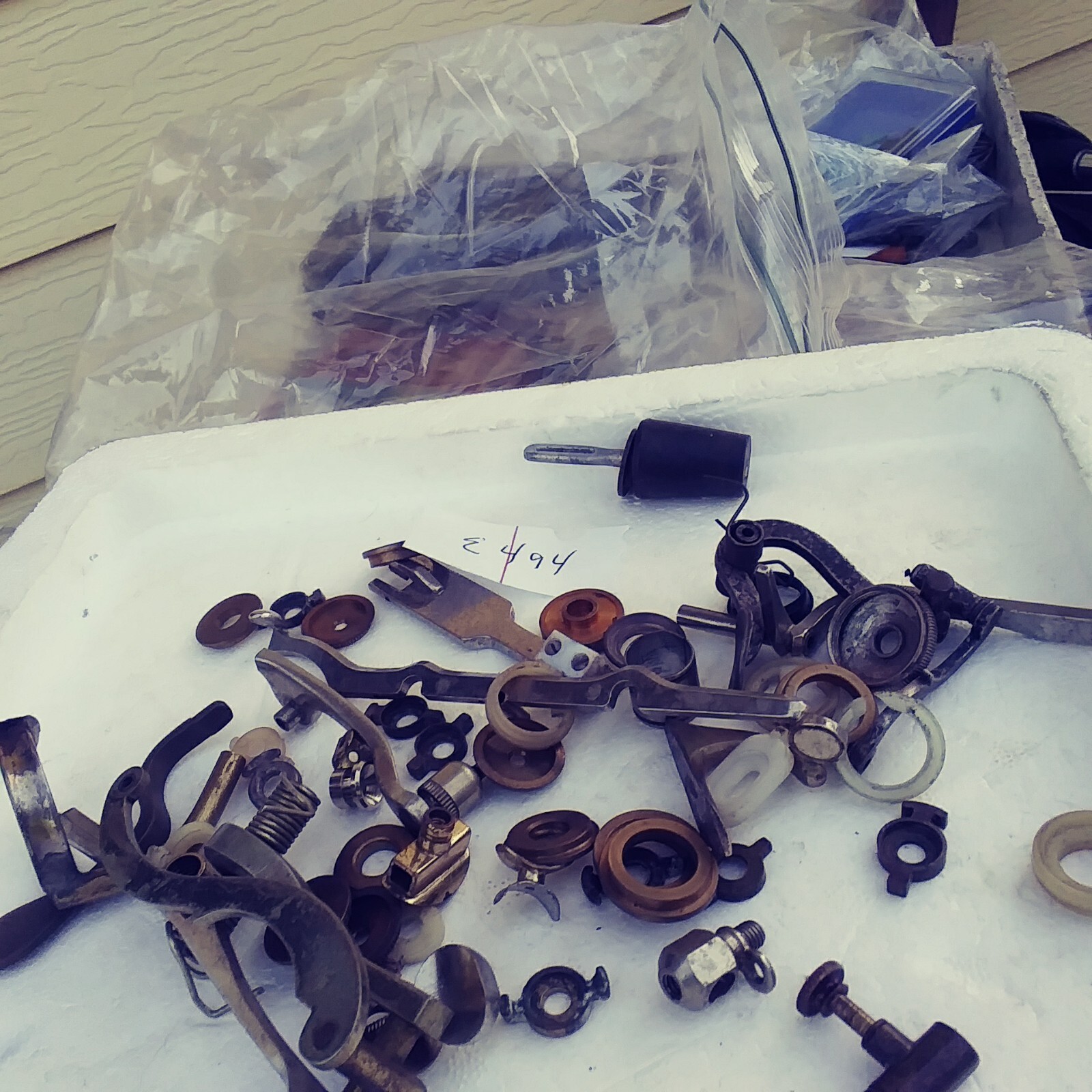 Not sure ..parts braces keys other stuff 😁😎musical instrument parts