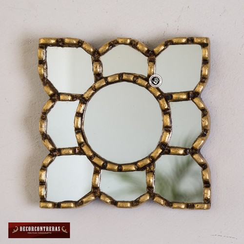 Small Gold Accent Wall Mirror set 3 - Decorative Vintage mirrors of 6" for wall - Picture 6 of 9