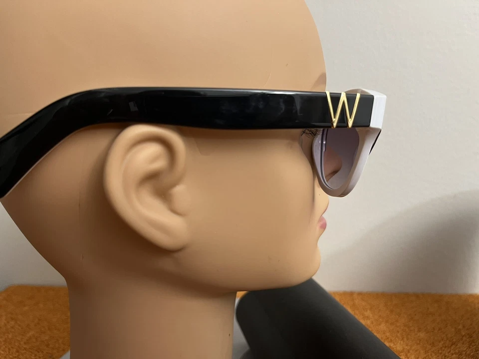 GAFAS DE SOL WILDFOX Monroe marco blanco y negro en muy buen estado con persecución Foto 3 de 4