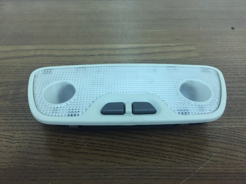 2001-2004 VOLVO S60 S80 V70 REAR OVERHEAD OVER HEAD DOME MAP LIGHT 9178936 OEM - Image 2 of 4