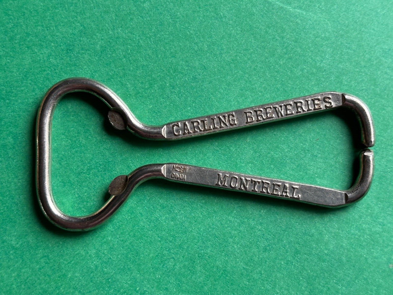SWEET VINTAGE CARLING BREWERIES BEER CONE TOP CAN BOTTLE OPENER MONTREAL CANADA