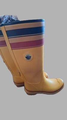Pendleton Woolen Mills Women s Yellow Knee High Rain Boots Striped Back Zip 9
