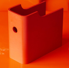 Stehordner Plattenständer Oberaichen rot 70er space age Design. Joe Colombo Ära.