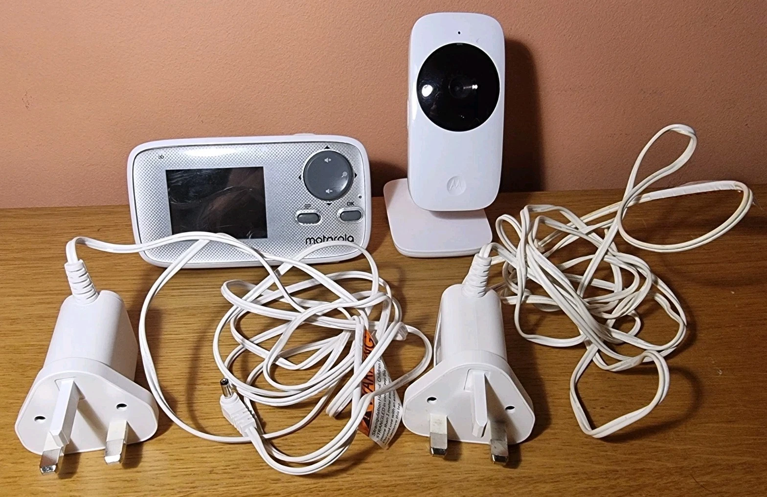 Motorola MBP29A 2.4" BABY VIDEO MONITOR Digital LCD Colour Display IR CAMERA