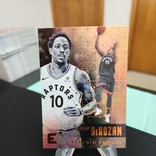 2017-18 Panini Essentials DeMar DeRozan Basketball Cards #167