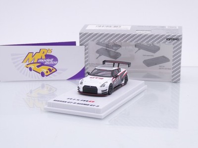 Kyosho 07131LW # Nissan NISMO Skyline GT-R (R35) GT3 MOTN '' Presentation '' 1:64