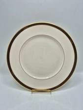 Lenox Langdon Gate 10 3/4 Inch Dinner Plate-Mint condition