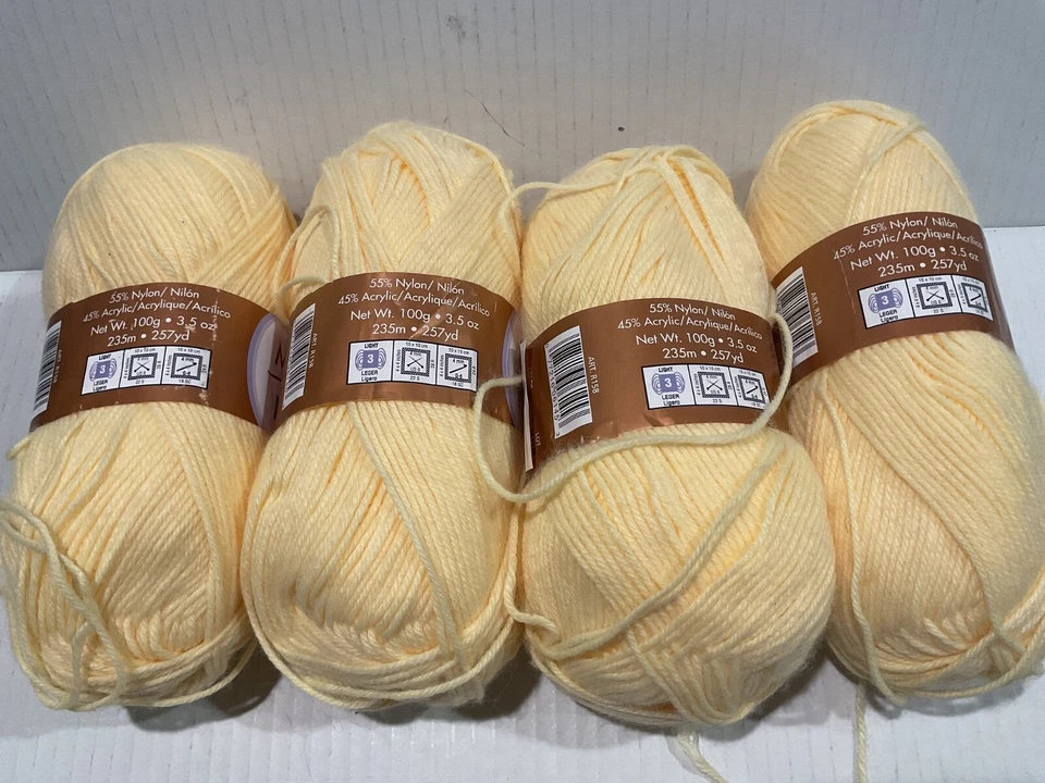 moda dea baby talk lemon yellow lot of 4 skeins 3.5 oz light 3 acrylic/nylon - Image 2 of 4