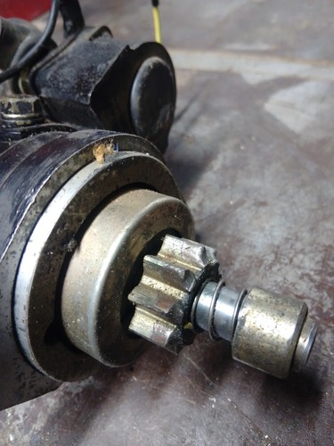 Suzuki Starter Motor from 82 dt40 outboard s108-67 Hitachi Japan - Picture 4 of 8