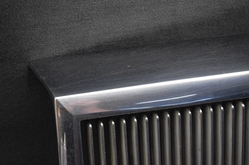 Chrysler Fifth Avenue 1987 5.2 Front Radiator Grill Chrome Trim Cover 4103621 - Picture 6 of 24