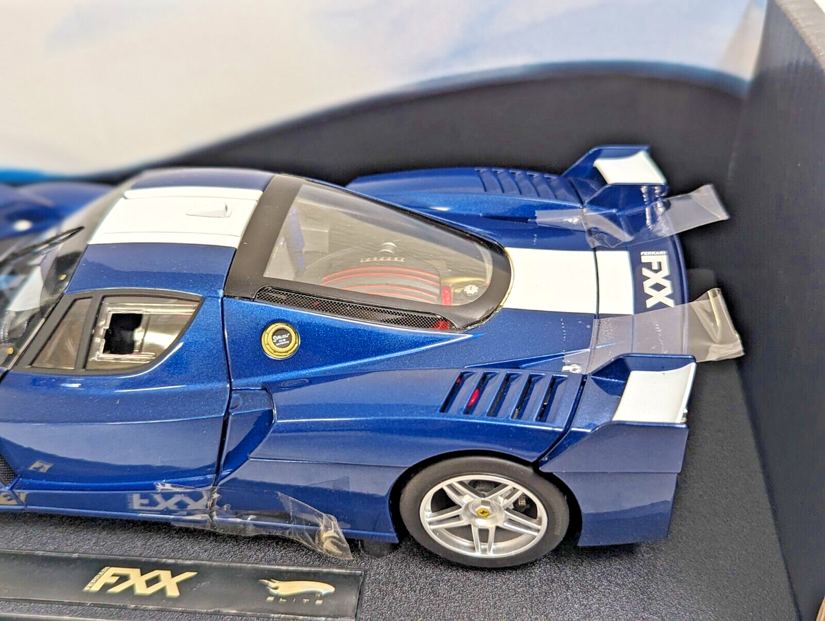 Hot Wheels Elite FERRARI FXX RACE CAR BLUE 1:18 Scale | eBay
