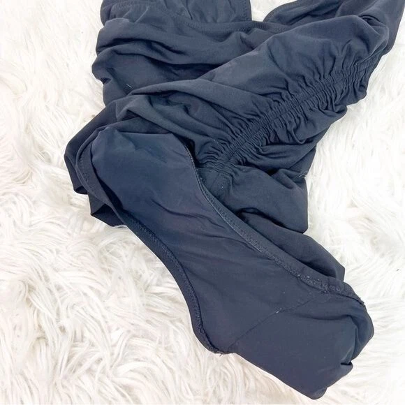 DKNY BLACK ONE PIECE RUCHED SIDE HALTER NECKLINE SWIMSUIT WOMENS SZ 6 - Image 3 of 4