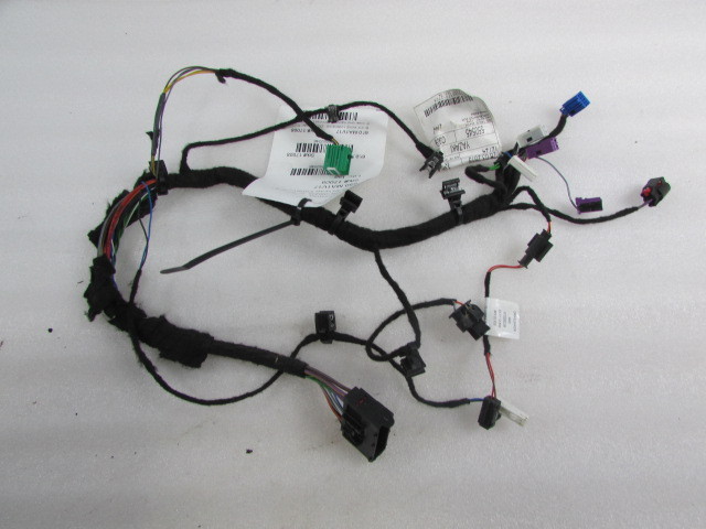 Maserati Ghibli, RH Rear Door Wire Harness, Used, P/N 6700086170