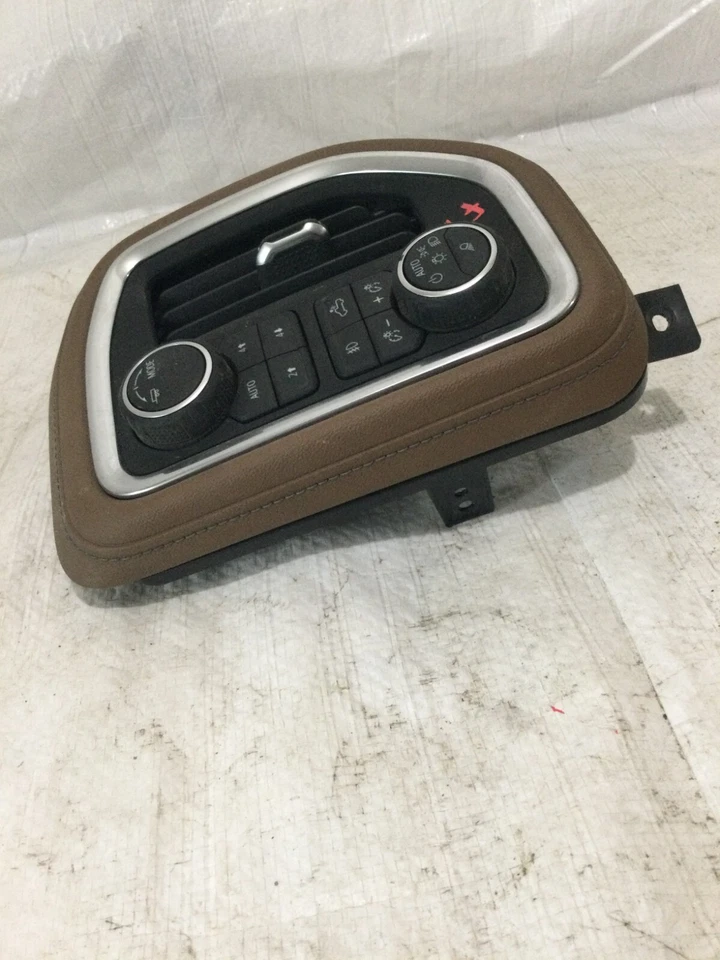 2019-2023 Chevrolet Silverado 1500 Hedlight Transfer Swith W/ Trim 84266585 OEM - Image 4 of 4