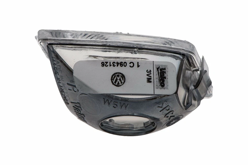 Lente de placa traseira 98-05 Volkswagen Beetle e 03-05 Beetle conversível destro - Imagem 2 de 4