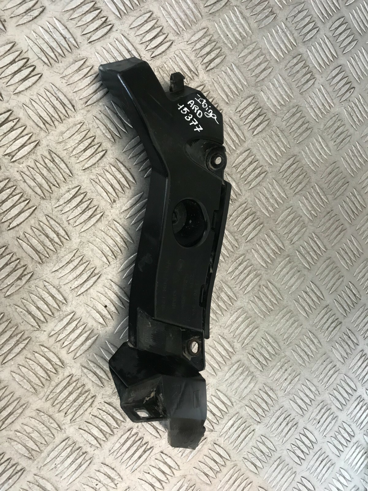 Picture 1 of 3