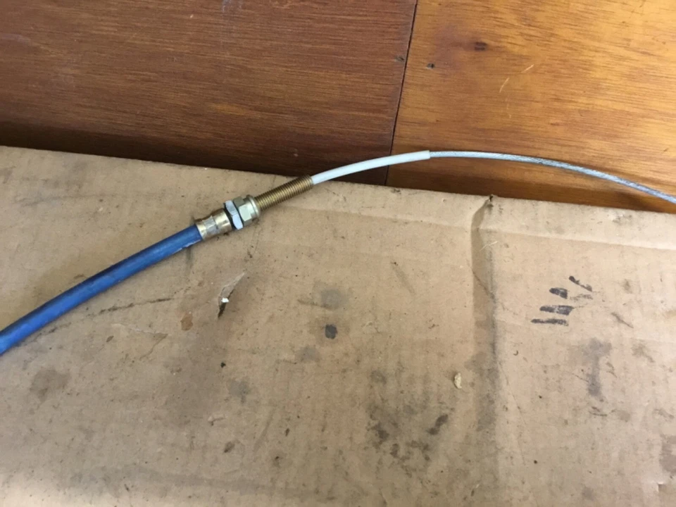 Genuino Peugeot 604 pre 1977 cable freno de mano trasero 483462 1710mm Foto 4 de 4