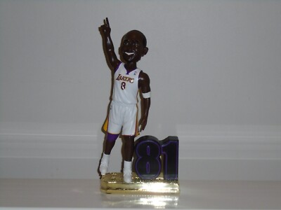 【限定】Kobe Bryant Bobblehead フィギュア Kobe Bryant Bobblehead Shake Head Action Figure LA Lakers