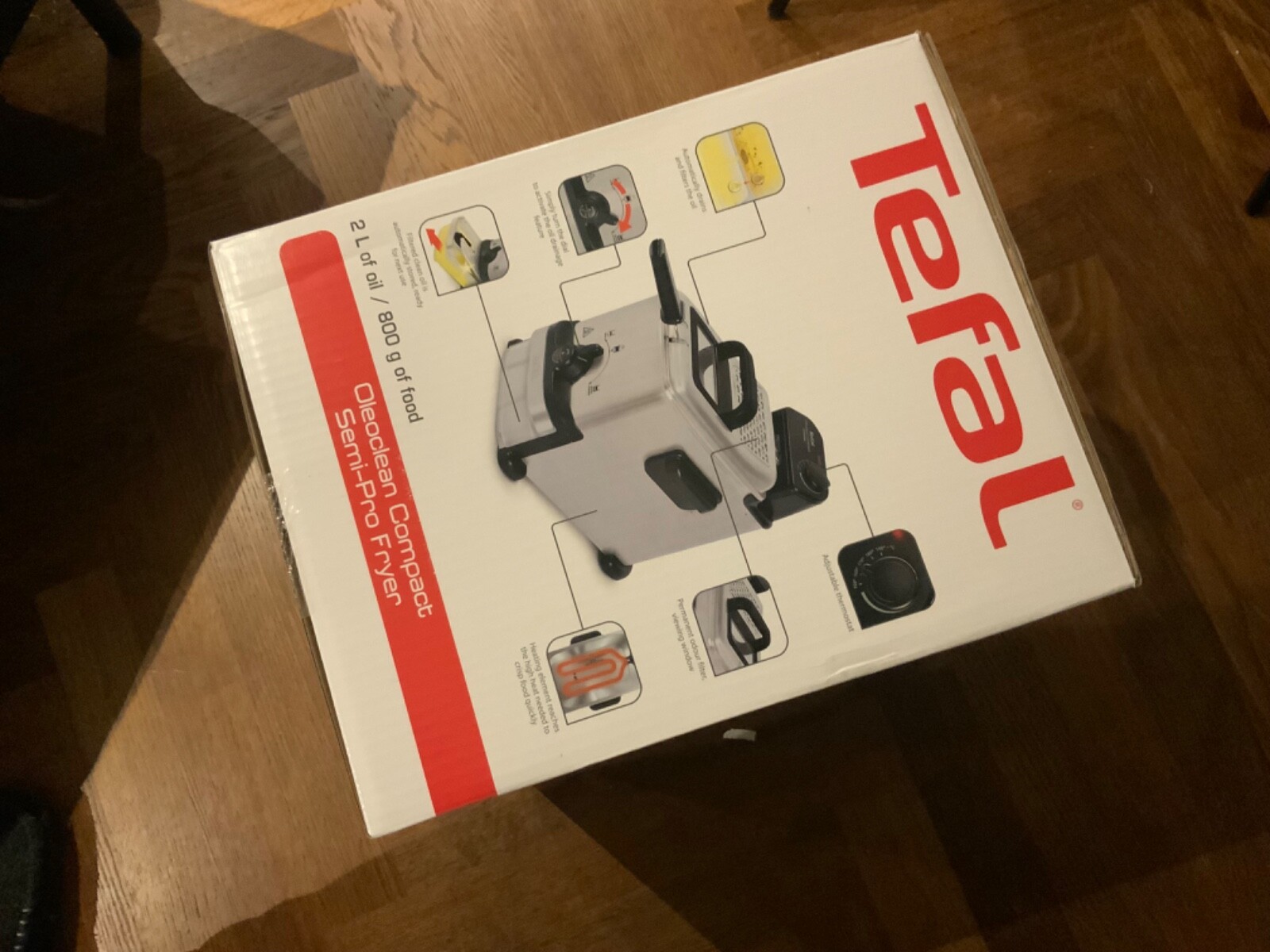 BRAND NEW Tefal Oleoclean Compact 1500W 2 LITRE Deep Fat Fryer FR701640