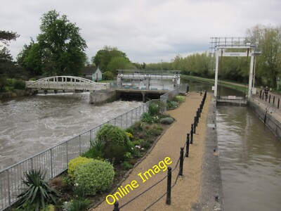 Photo 6x4 High flow at Baits Bite Lock Horningsea After a dry winter ([[2 c2012