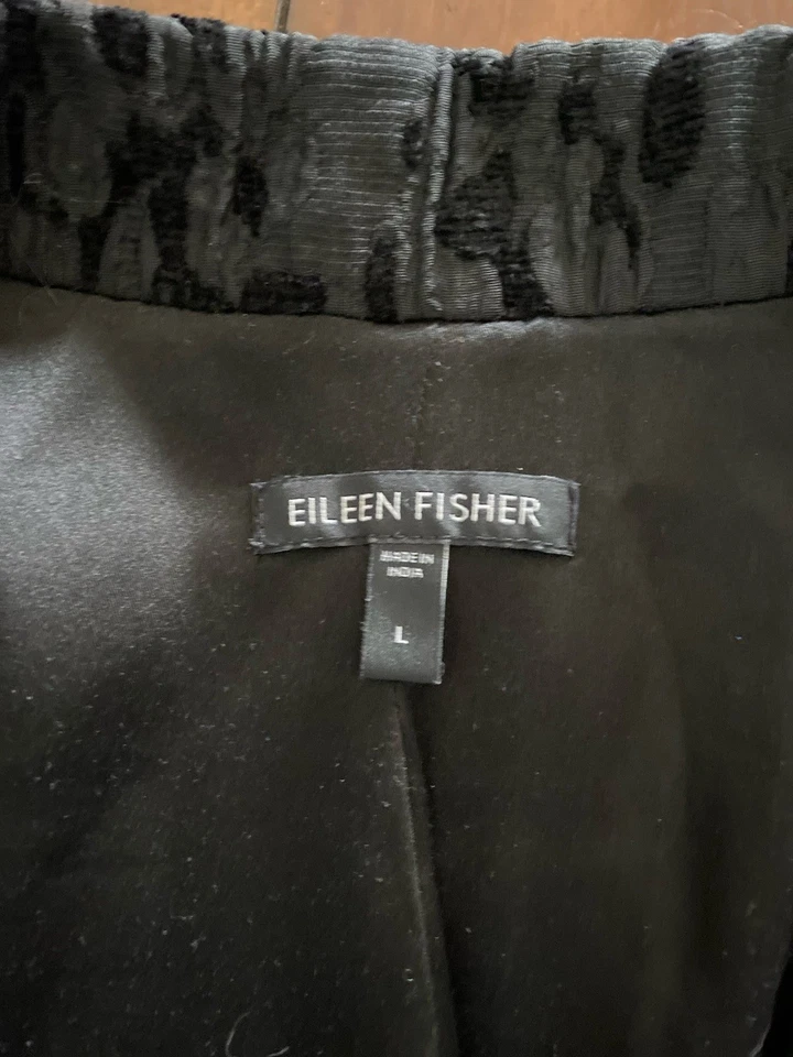 Eileen Fisher, Women’s Chenille Silk Blazer Jacket, Sz L. - Image 2 of 4