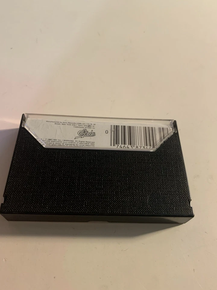 Stevie Ray Vaughan Texas Flood Cassette Tape - Imagem 2 de 3