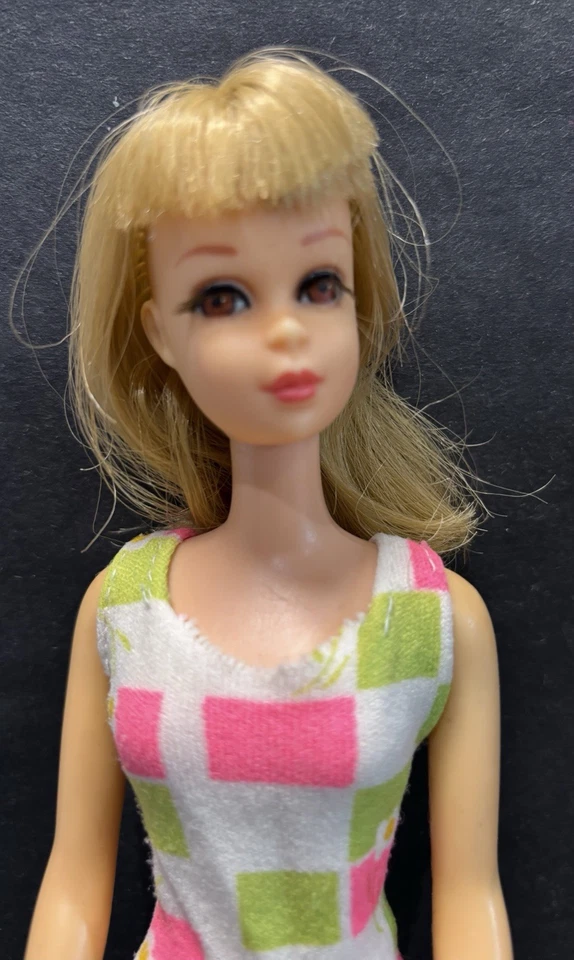 Mattel Vintage 1965 Francie Bendable Leg #1130 Blonde  en Tenue Originale - Photo 2/4