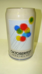 Munchen Oktoberfest beer mug 1982 signed 1 liter Munich Germany