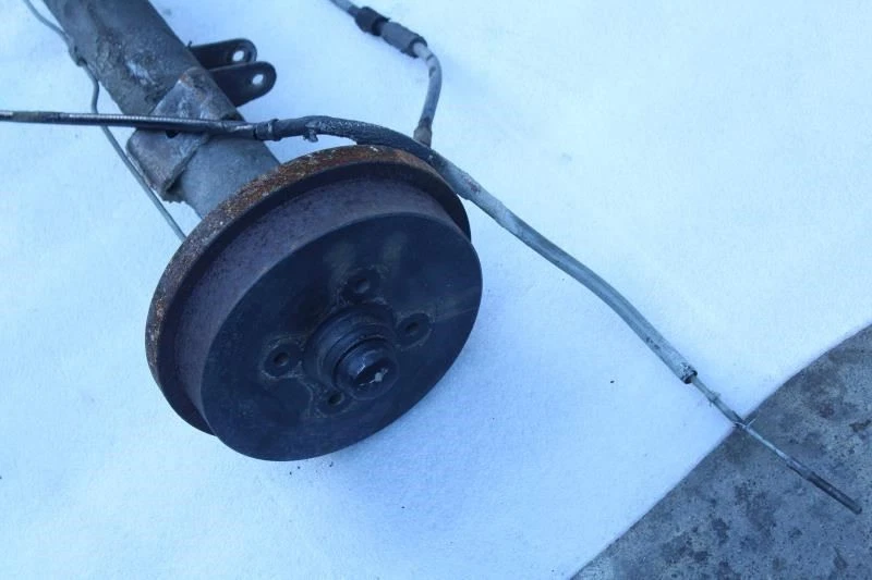 Volkswagen Rabbit 1982 camioneta eje trasero cargado haz Foto 2 de 4