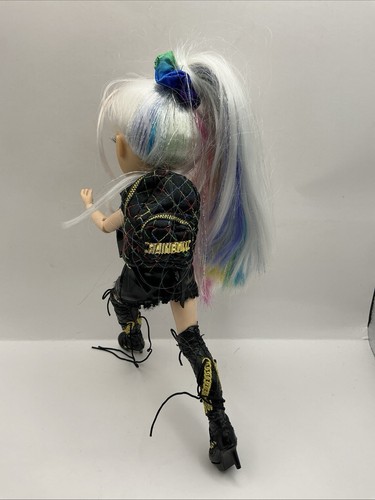 Rainbow High Fashion Doll Priscilla Perezz +amaya Doll - Picture 7 of 9