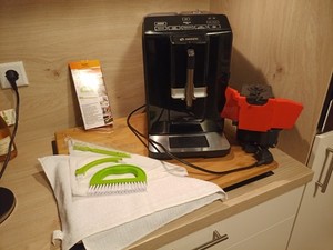 Bosch VeroCup 100 Kaffeevollautomat mit Milchaufschäumer NEUE Heizung von BSH !