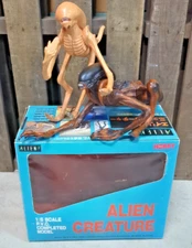 Alien 3 Creature Figure 1/5 Scale PVC Model Alien Dog 2 Set Tsukuda Hobby USED