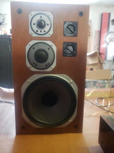 Yamaha NS-670 Speakers 10” 3Way Hifi B - Picture 2 of 14