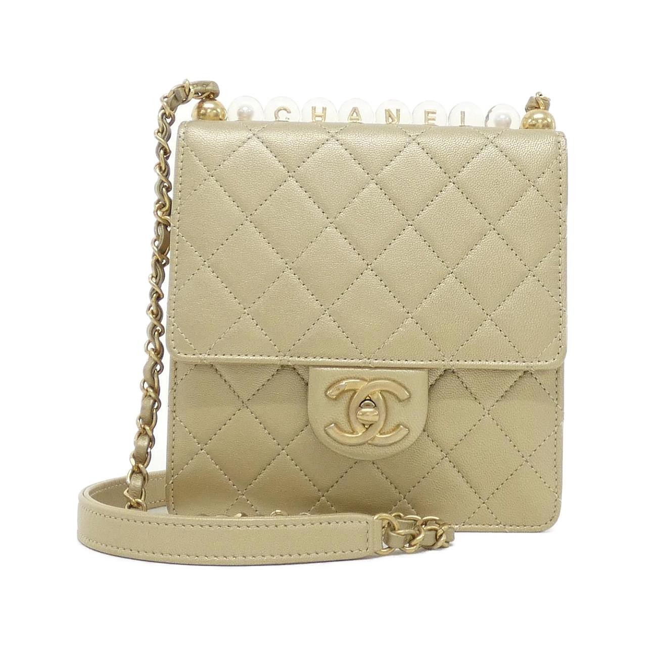 Authentic Chanel AS0584 Shoulder Bag #270-004-285-7775