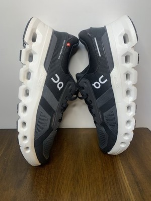 Size 8 - ON Cloudrunner 2 Eclipse Black