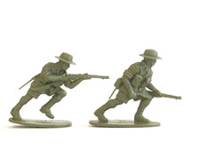 2 x AIRFIX. 1970's WWII GURKHAS INFANTRY PLASTIC SOLDIERS. 1/32 ORIGINALS