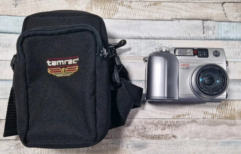 Olympus Digital Camera Camedia C-4000 Zoom 4.0MP Silver Tested - Image 2 of 4